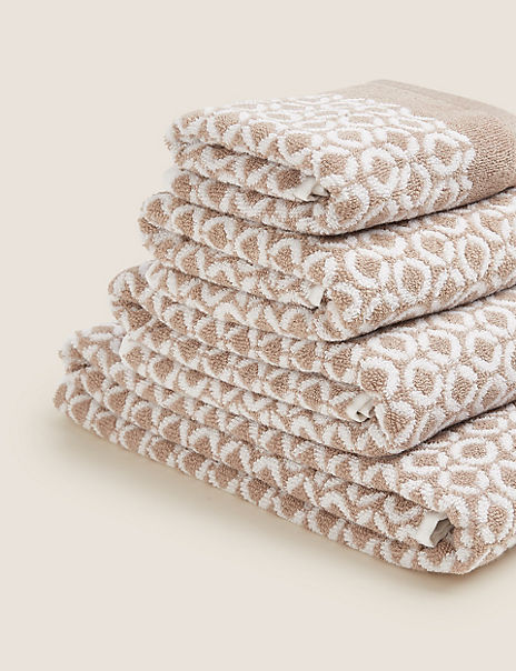 Pure Cotton Repeat Links Towel