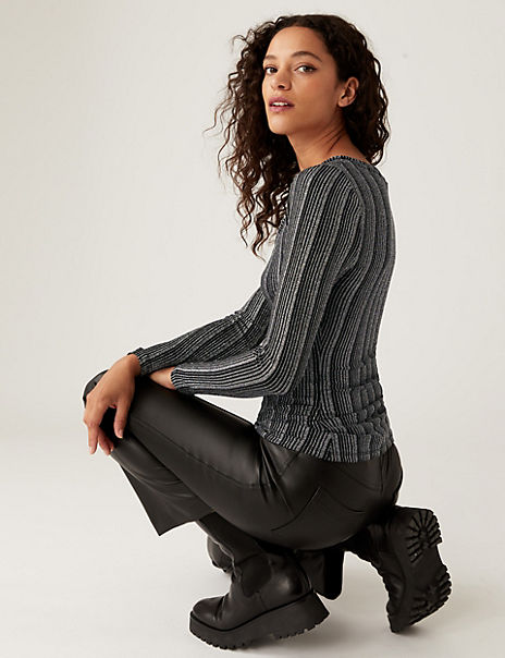 Sparkly Ribbed Scoop Neck Fitted Top