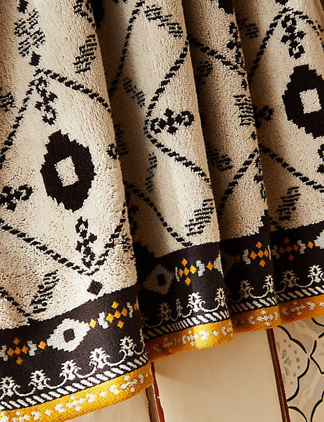 Casablanca Collection Corniche Towel