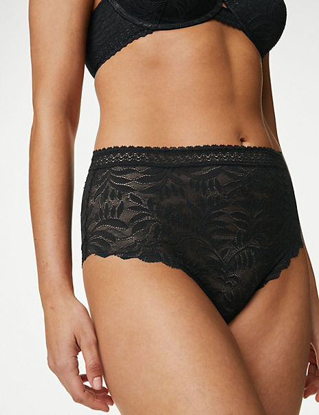 Flexifit™ Lace Brazilian Knickers