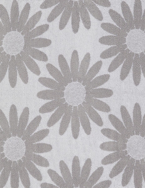 Pure Cotton Daisy Jacquard Towel