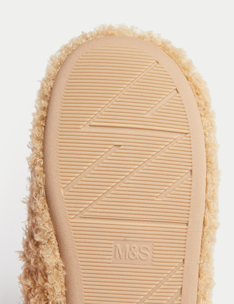 Kids’ Spencer Bear™ Slippers (4 Small – 7 Large)