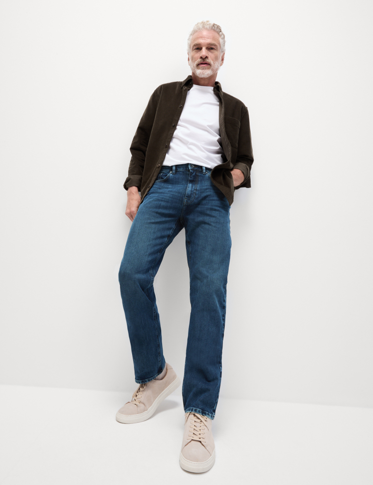 Straight Fit 360 Flex Stretch Jeans