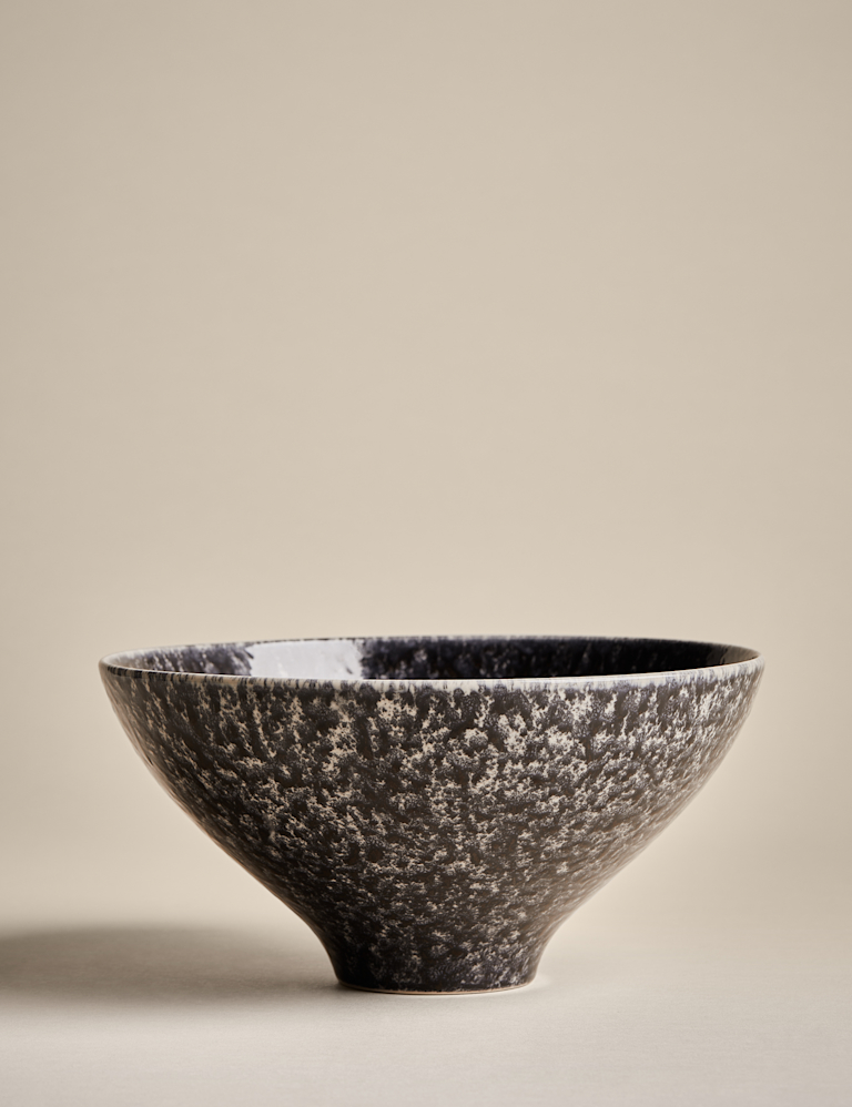 Reactive Serving Bowl