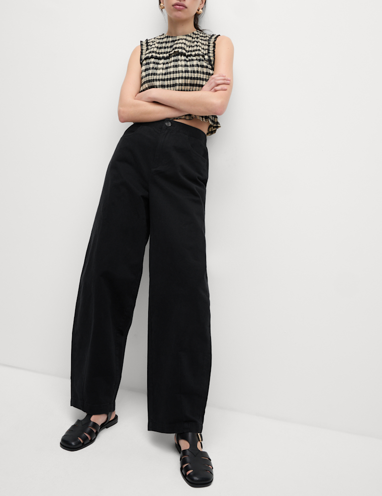 Elasticated Waist Barrel Leg Casual Trousers