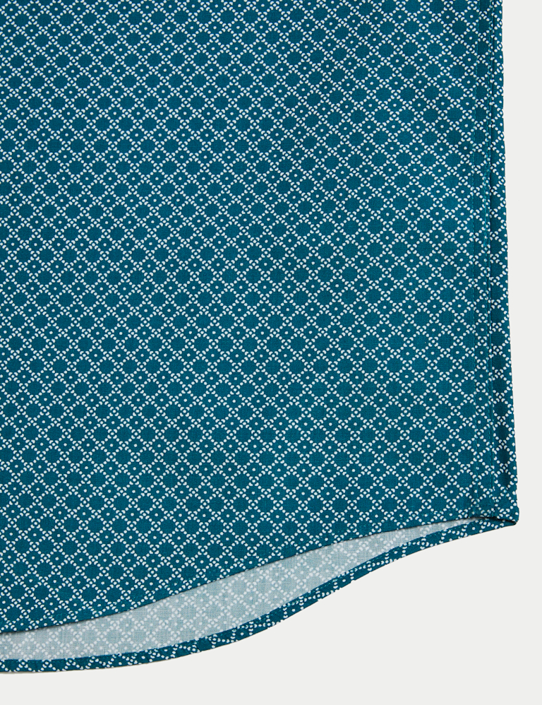 Regular Fit Easy Iron Cotton Blend Geometric Shirt