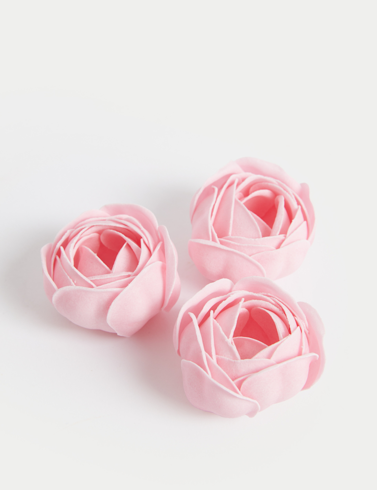 Dissolvable Flower Petals