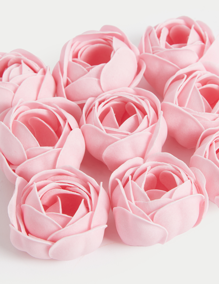 Dissolvable Flower Petals