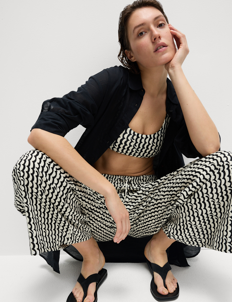 Printed Padded Scoop Neck Bikini Top