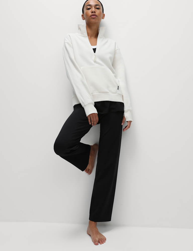 Go Balance Straight Leg Yoga Joggers