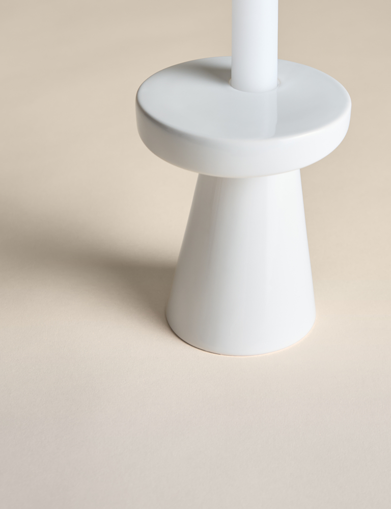 Raised Dinner Candle Holder