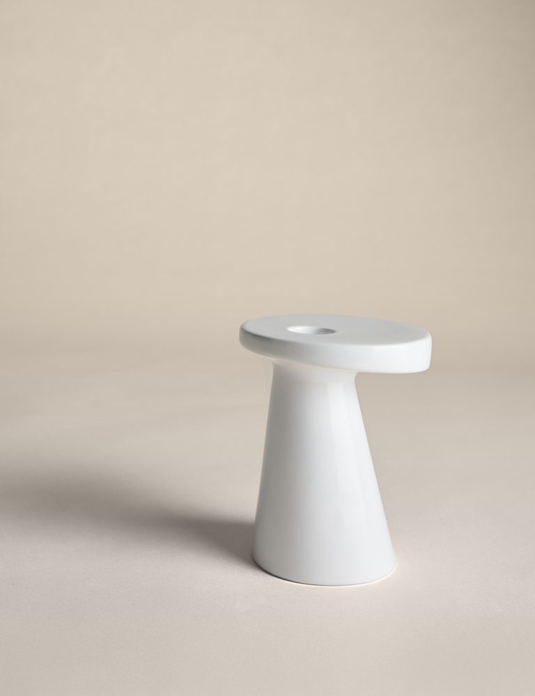 Raised Dinner Candle Holder