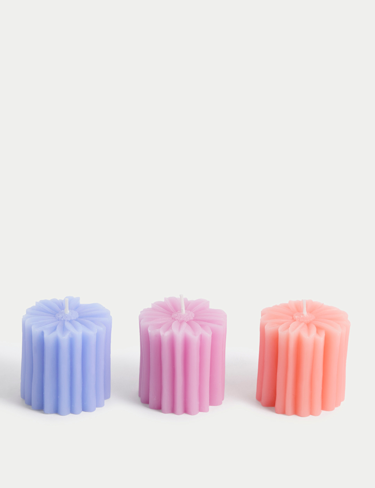 Set of 3 Mini Flower Candles