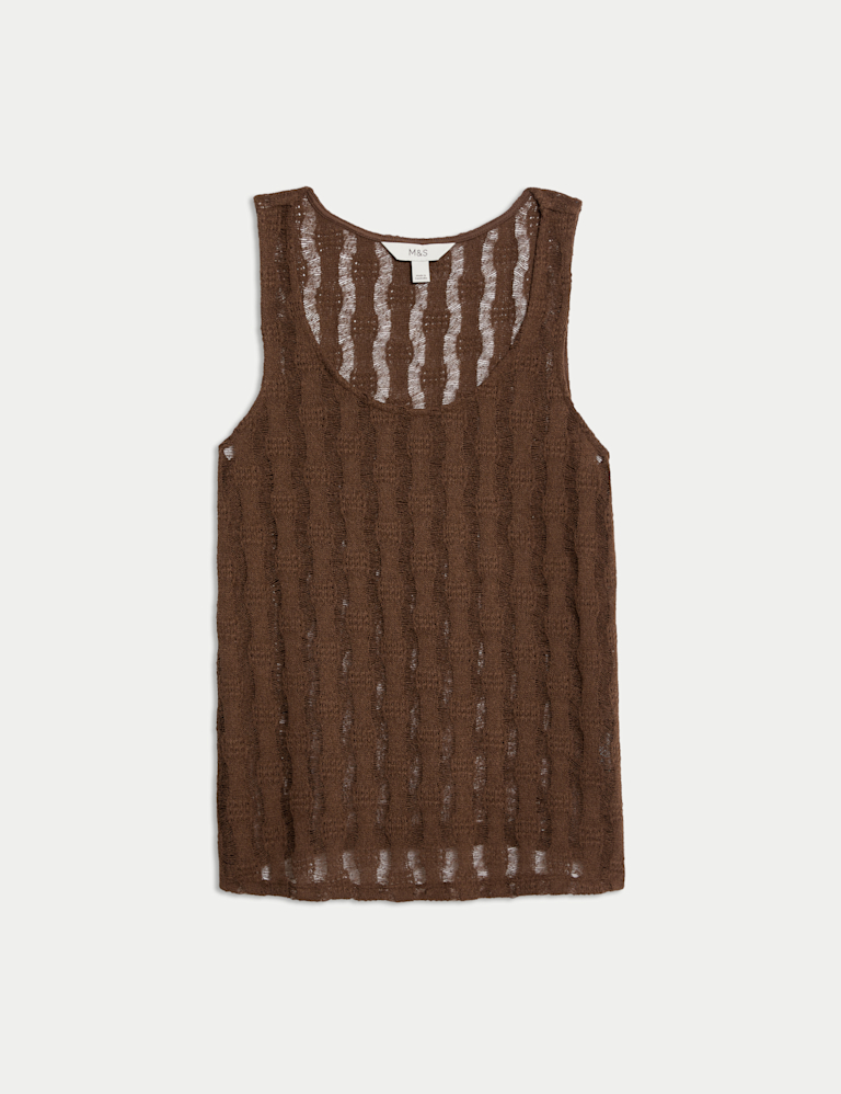 Textured Scoop Neck Vest