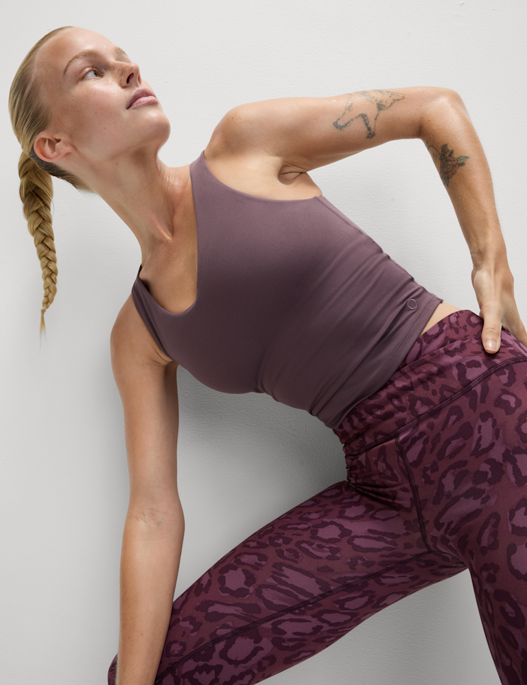 V-Neck Padded Fitted Yoga Crop Vest Top V-Neck Padded Fitted Yoga Crop Vest Top