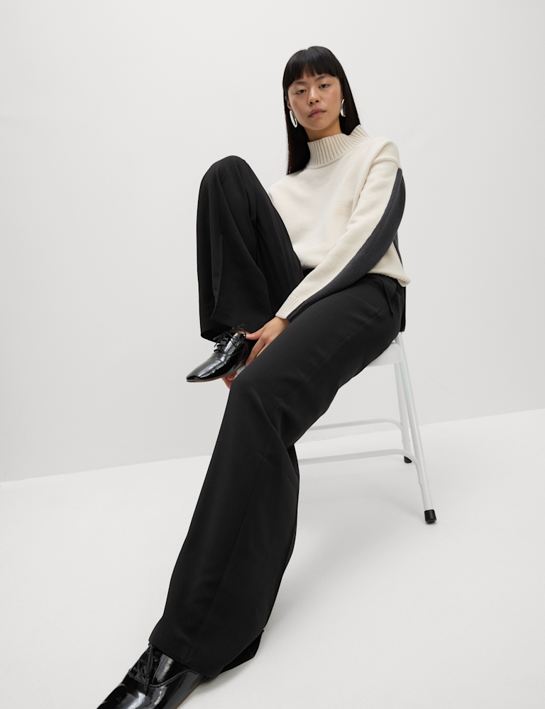 Crepe Elasticated Waist Wide Leg Trousers Crepe Elasticated Waist Wide Leg Trousers
