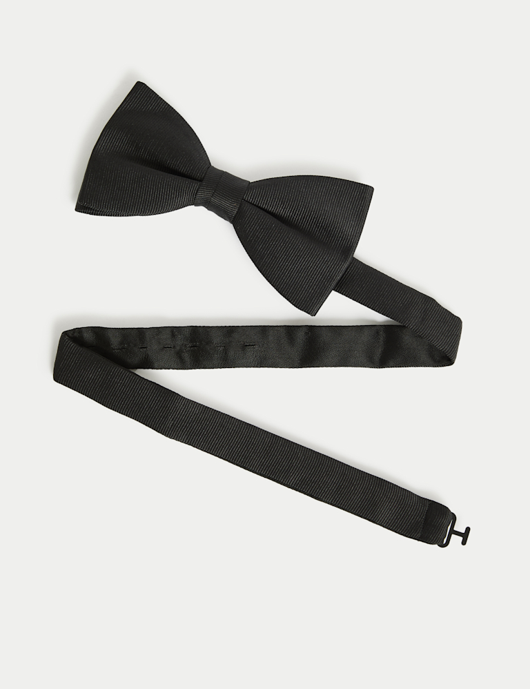 Textured Bow Tie