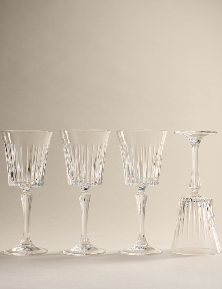 Set of 4 Timeless Wine Glasses
