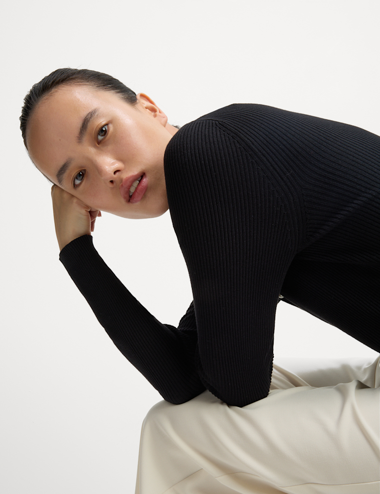 Ribbed V-Neck Button Front Cardigan