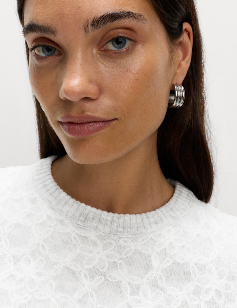 Embellished Crew Neck Knitted Top