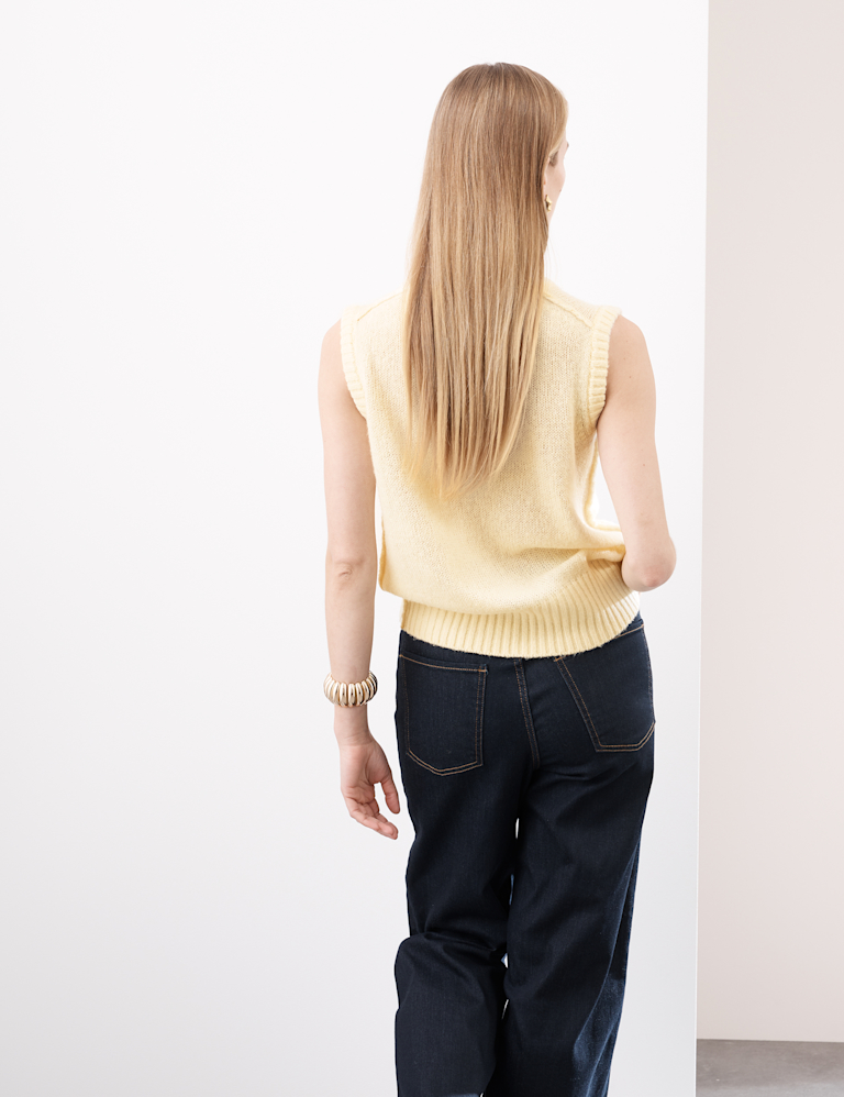 V-Neck Knitted Vest With Cashmere