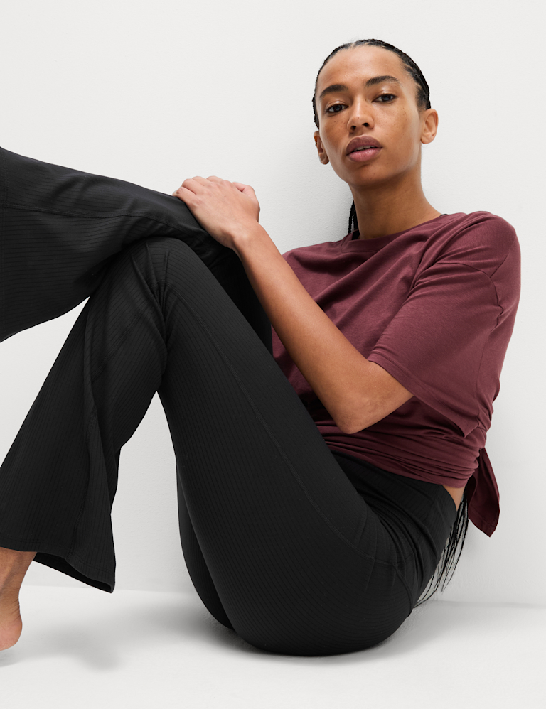 Ribbed High Waisted Flared Yoga Leggings