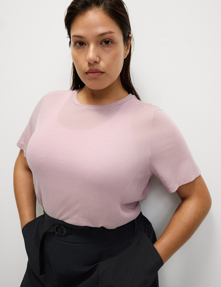 Lightweight T-Shirt with Merino Wool Lightweight T-Shirt with Merino Wool