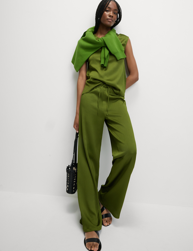 Plisse Drawstring Wide Leg Trousers