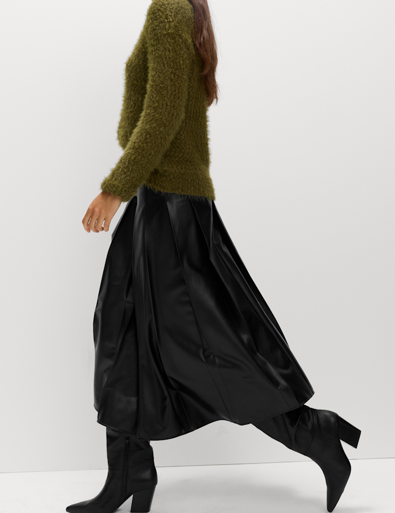 Leather Look Pleated Midaxi Skirt Leather Look Pleated Midaxi Skirt