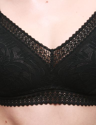 Flexifit™ Lace Non Wired Bralette
