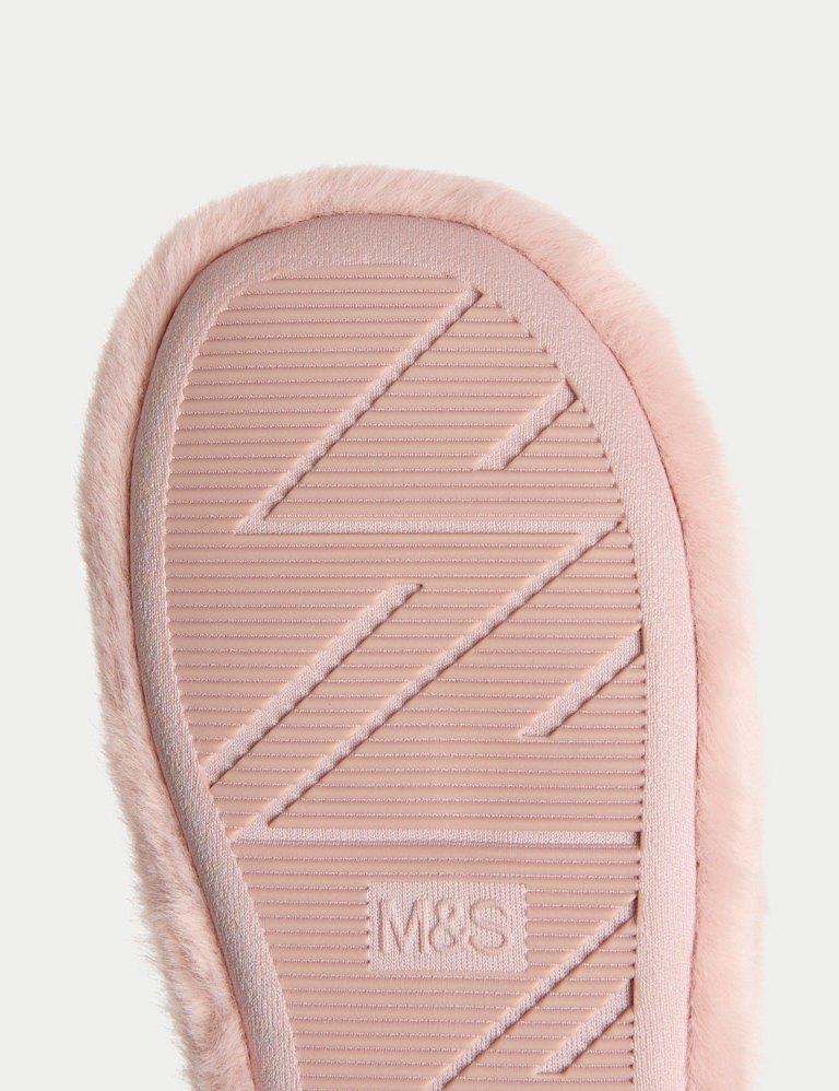 Kids’ Bunny Slippers (4 Small – 2 Large)