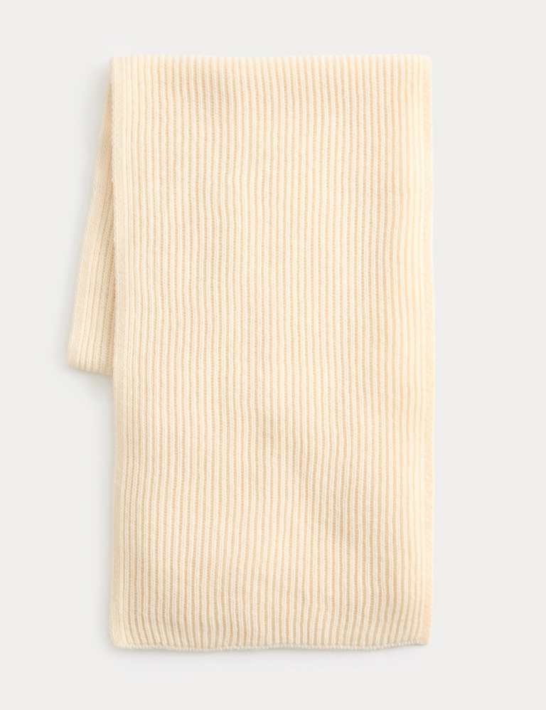 Ribbed Knit Scarf