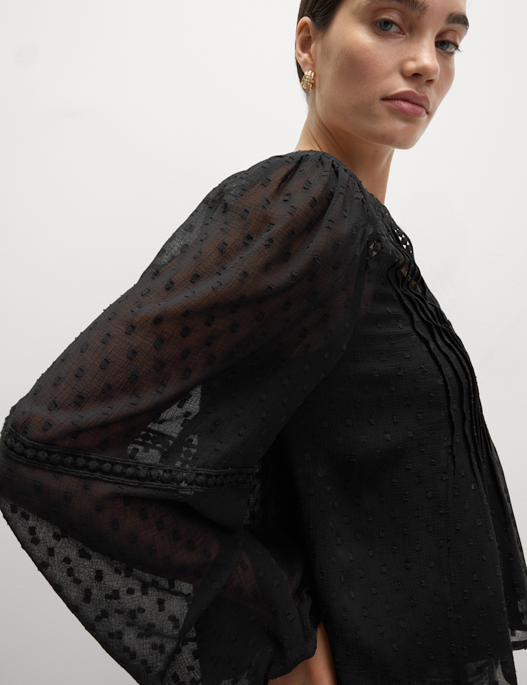 Dobby Textured V-Neck Long Sleeve Blouse