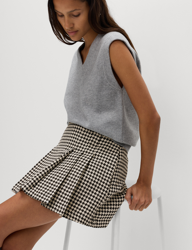 Cotton Rich Dogtooth Tweed Pleated Mini Skirt