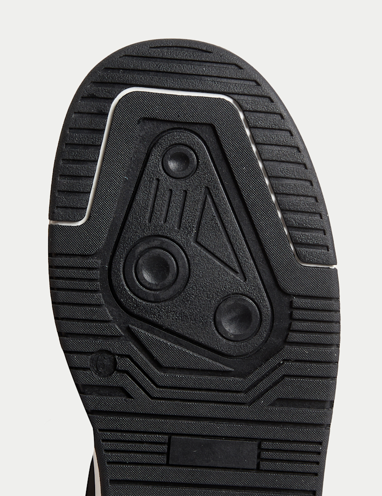 Kids’ Freshfeet™ Riptape High Top Trainers (4 Small – 7 Large)