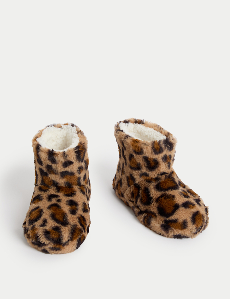 Kids’ Leopard Print Slipper Boots (4 Small – 6 Large)