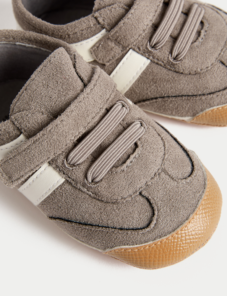 Baby Riptape Trainers (0-18 Mths)