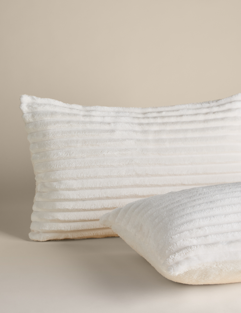 Cloud Fleece Striped Bedding Set