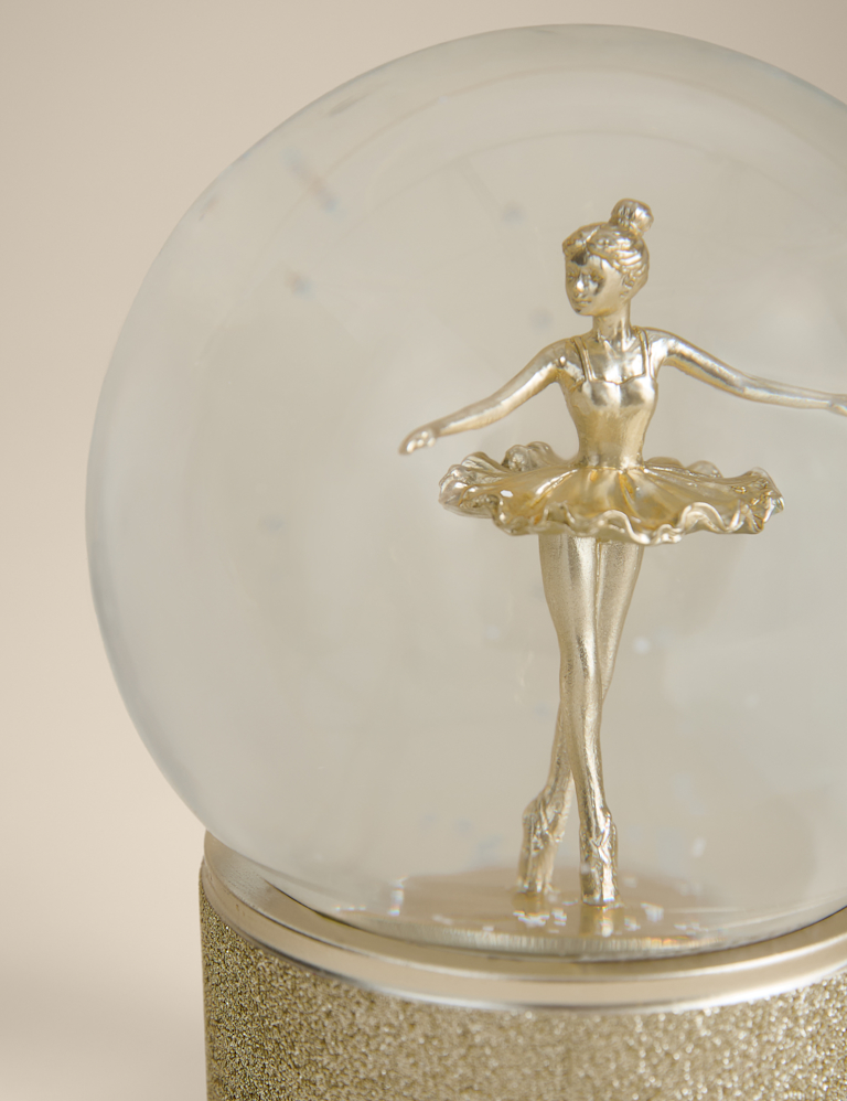 Ballerina Snow Globe