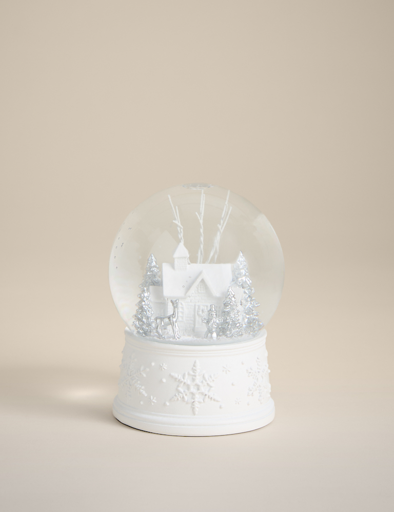 Winter House Snow Globe