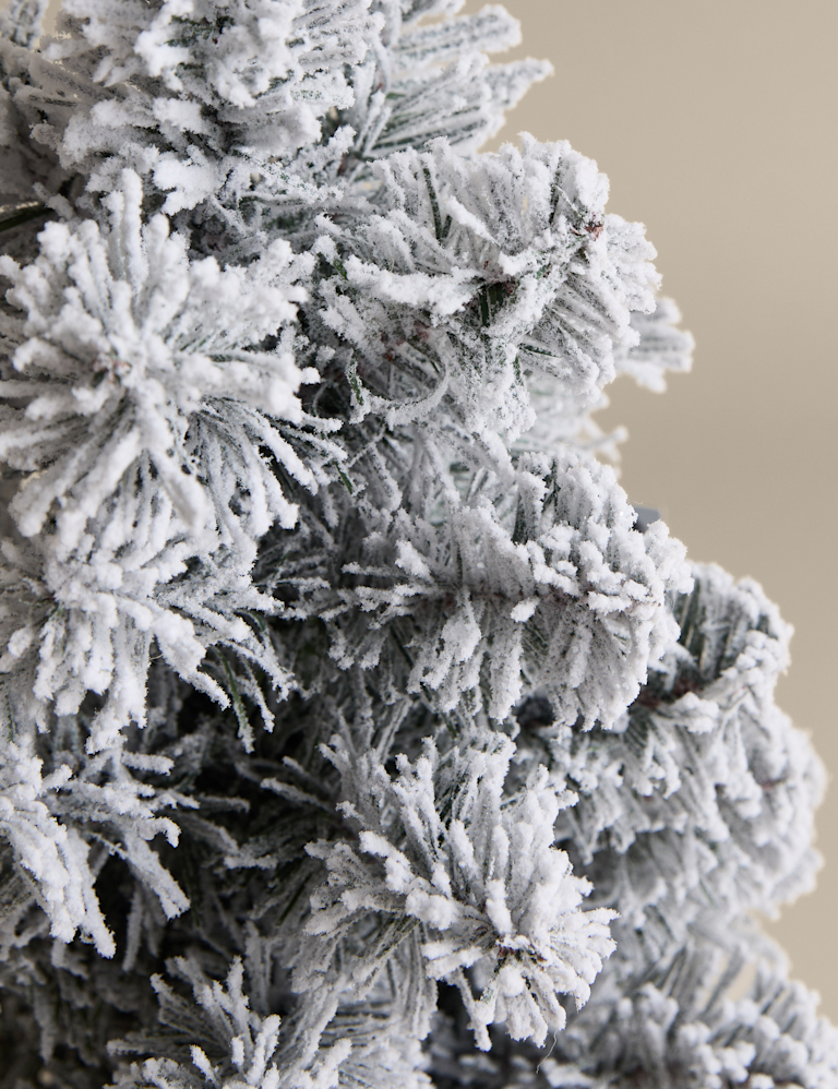 1.5ft Pre-lit Snowy Tree