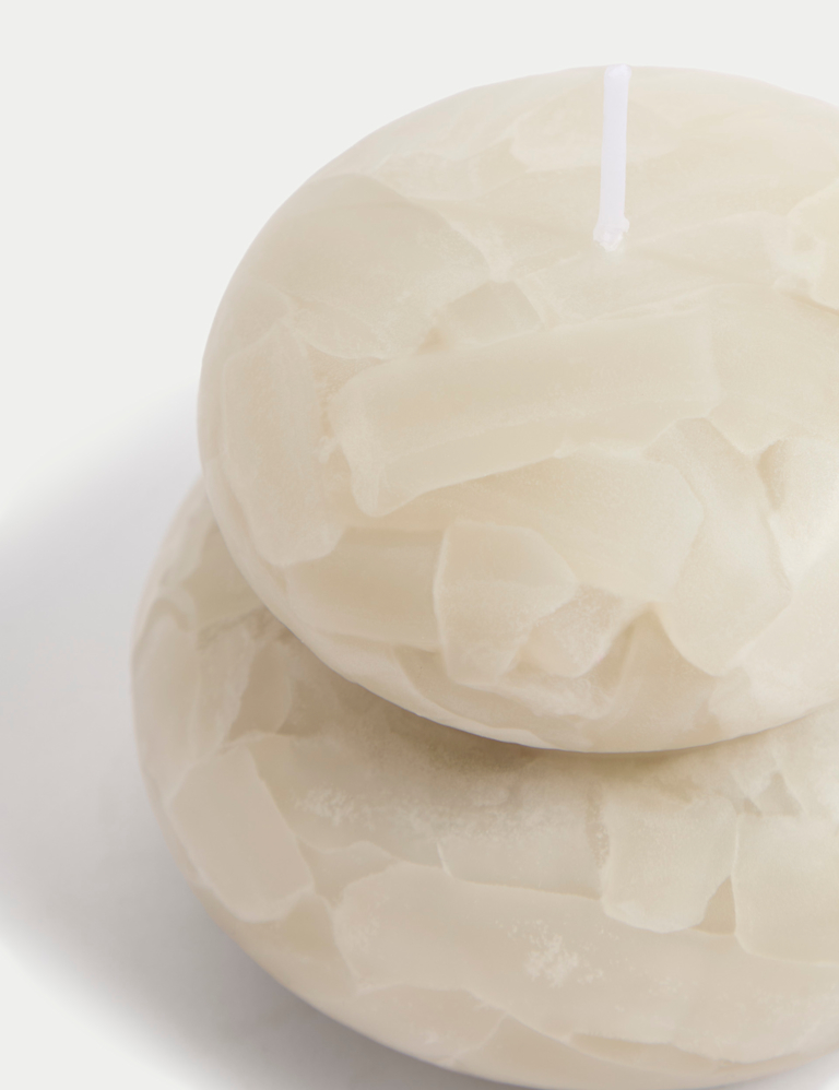 Marbled Stacked Pebble Candle