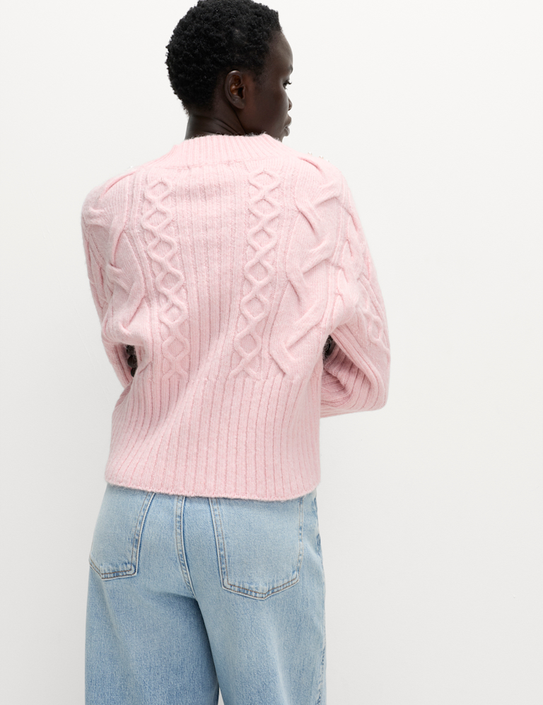 Cable Knit V-Neck Cropped Jumper with Alpaca Wool