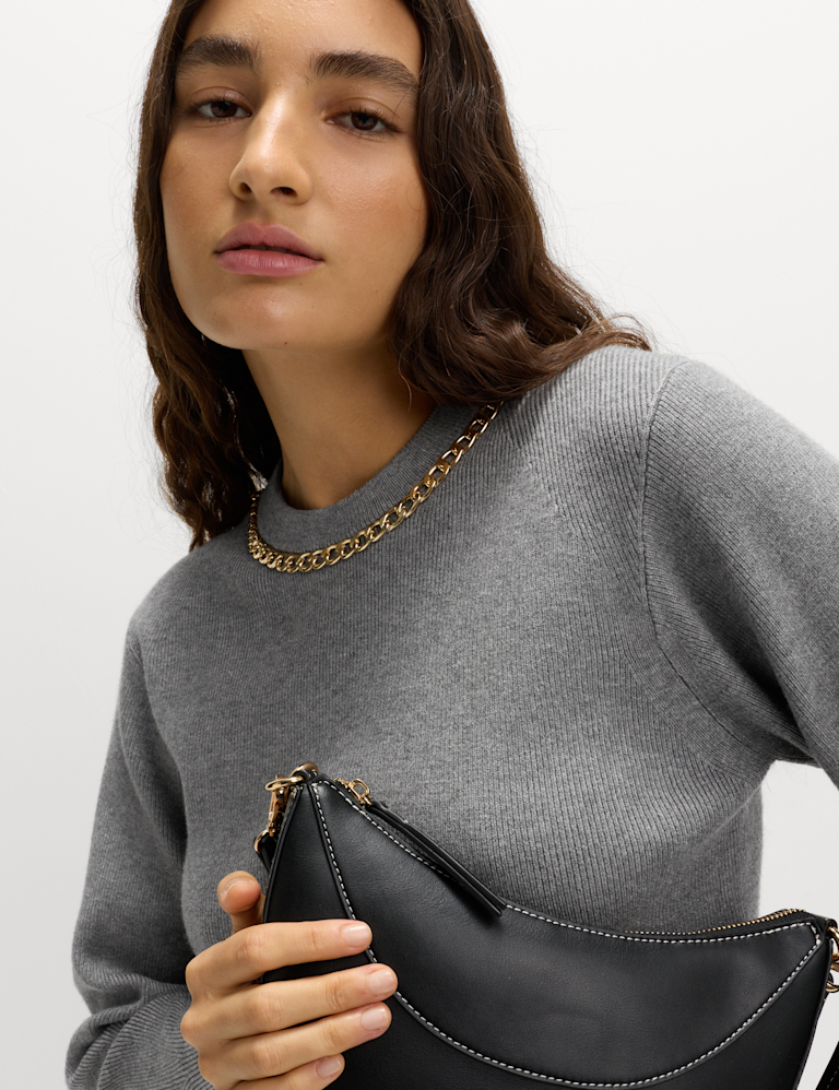 Ribbed Crew Neck Jumper