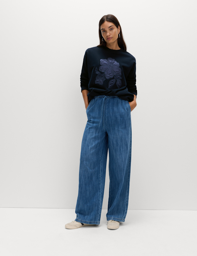 Pure Cotton Graphic Sweatshirt