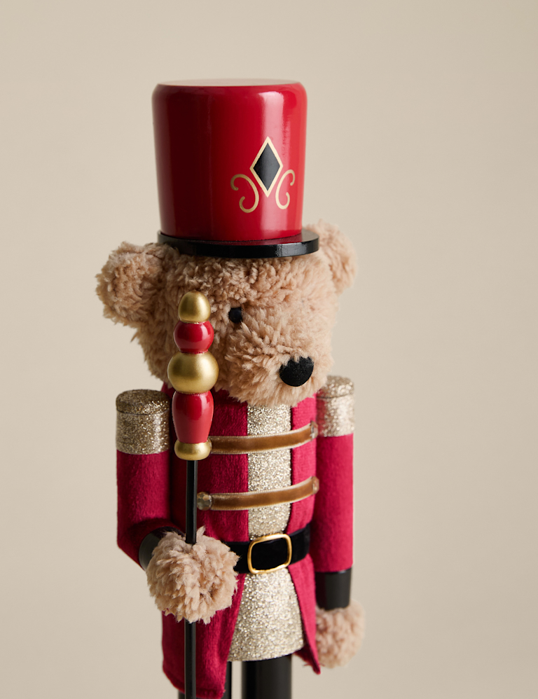 Spencer Bear Nutcracker Room Decoration
