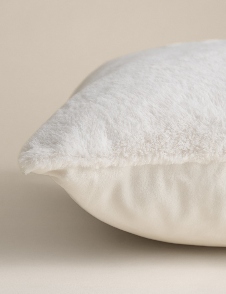 Supersoft Faux Fur Cushion