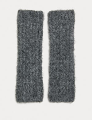 Knitted Wrist Warmers
