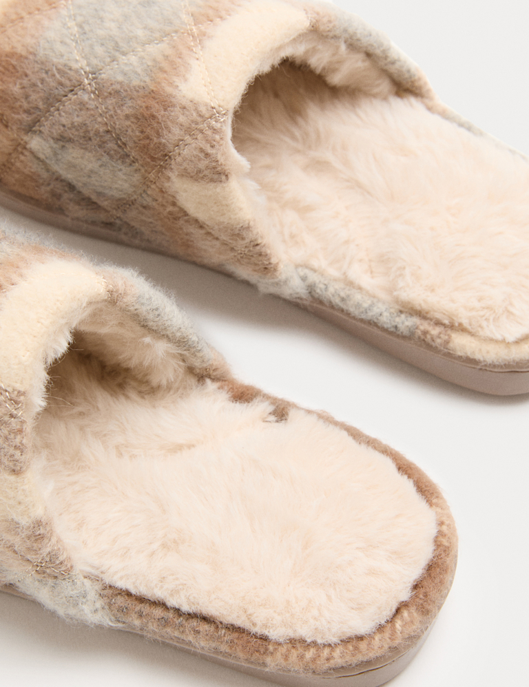 Printed Quilted Slippers with Secret Support Printed Quilted Slippers with Secret Support