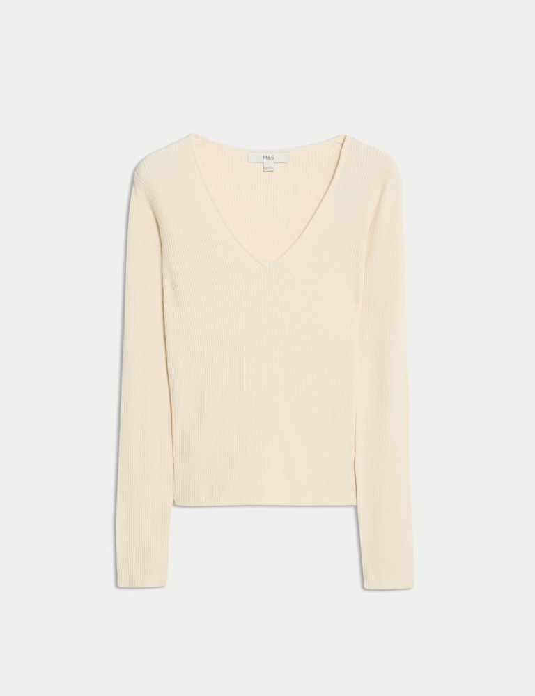 Ribbed V-Neck Knitted Top